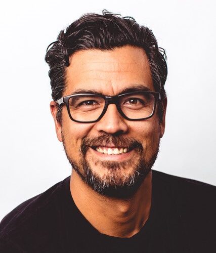 Storytelling for Teens with David Robertson